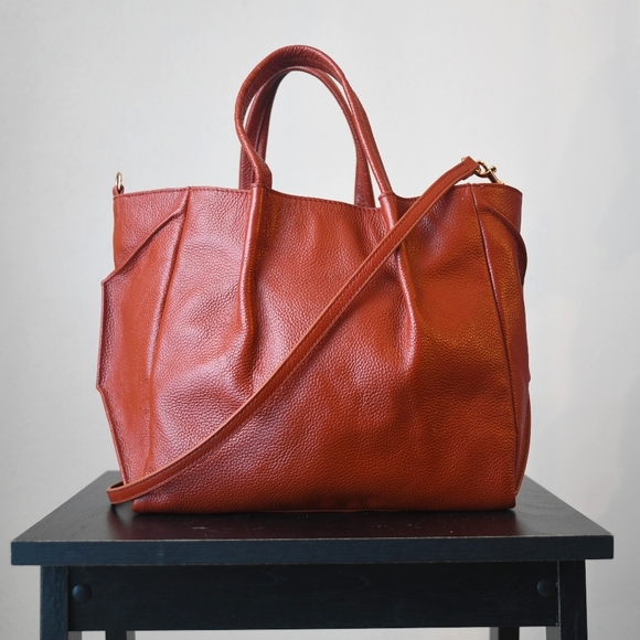 SOLD🥀 Oliveve Zoe Leather Tote In Red Clay - Picture 7 of 12